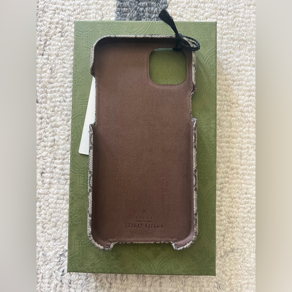 SOLD NWT 🤎 Gucci Ophidia iPhone 14 PLUS / iPhone 15 PLUS iPhone Case - Picture 3 of 9